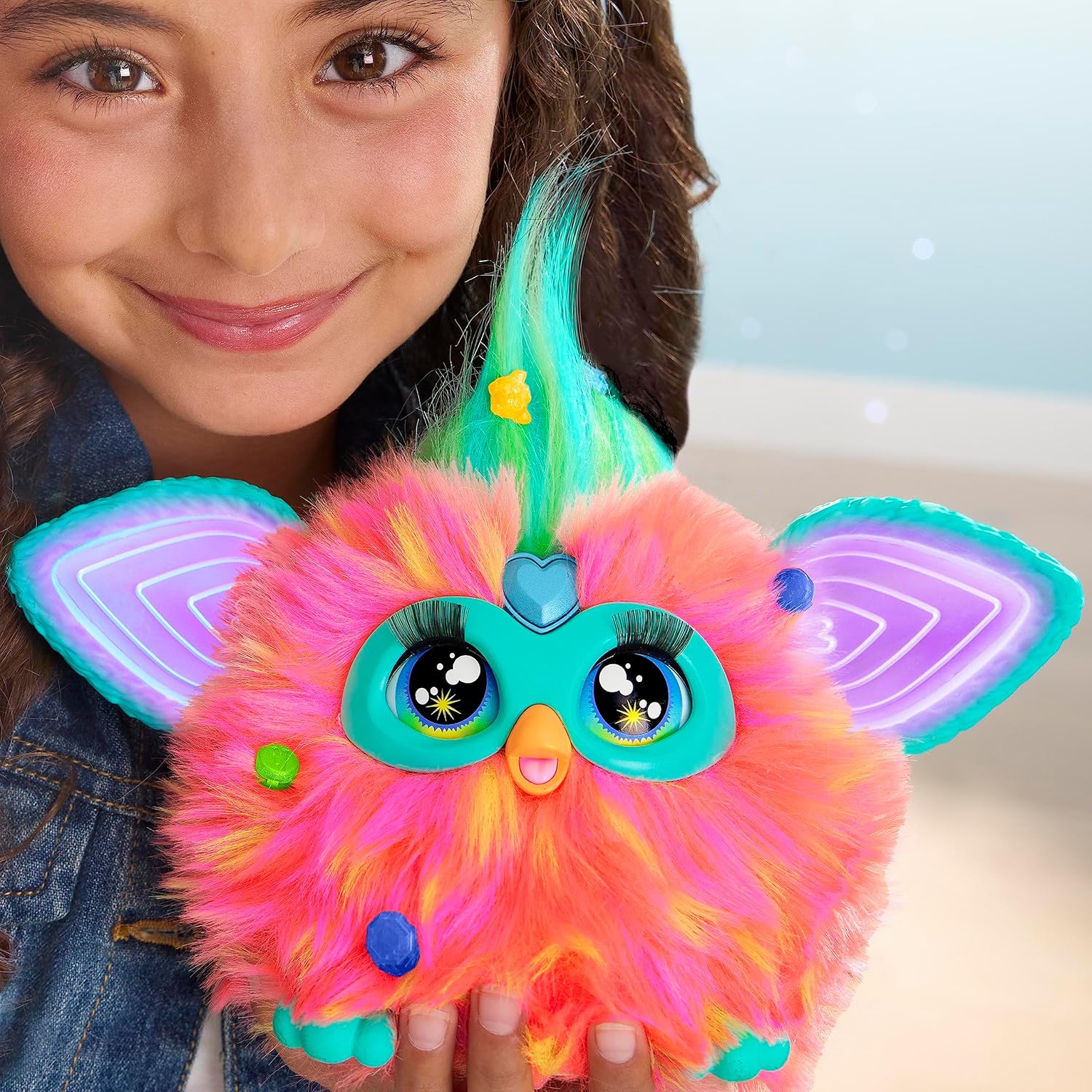 Furby, 15 Fashion Accessories, Interactive Plush Toys for 6 Year Old Girls & Boys & Up, Voice Activated Animatronic 24Hr Smart